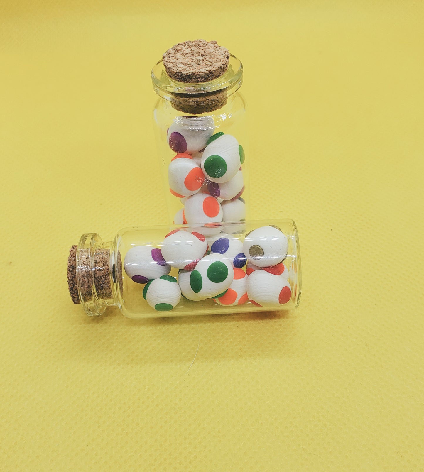 Mini Yoshi Eggs Bottle